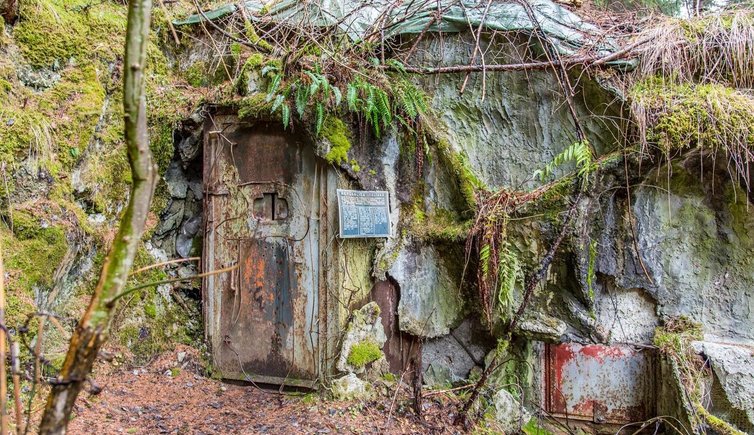 Geheimnisvolle Welt eines Bunkers - Montal - Südtirol