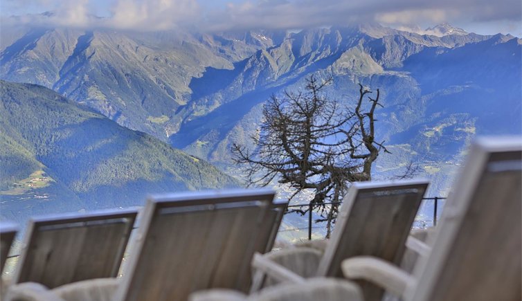 Frühlingswanderung zum Knottnkino Hafling Dorf Südtirol