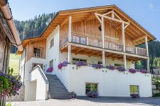 Apartments Pré Calalt